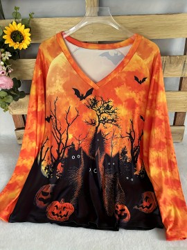 [Plus Size Halloween T-Shirt] Plus Size Halloween T-Shirt - Stretchy V-Neck Top with Pumpkin, Black Cat, Bat & Haunted House Graphic - Non-See-Through Fabric for Fall/Winter - Casual Halloween Party Shirt, Festive Attire, Holiday Apparel, Comfortable Fit