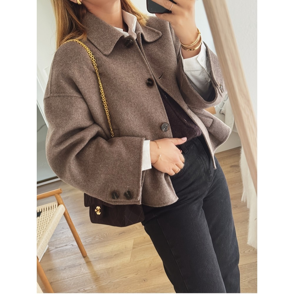 Women'S Vintage Loose Fit Jacket - Brown Coat with Single-Breasted Front, Structured Shoulders for Fall/Spring Transitional Weather - Everyday & Formal Outfits - HW915, Casual Outerwear, Classic Collar, Tailored Design, Stylish Outerwear, Office Wear